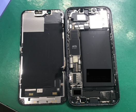 iPhone13の修理はデータそのまま・最短即日修理のスマホ修理工房中野ブロードウェイ店にご相談ください！！